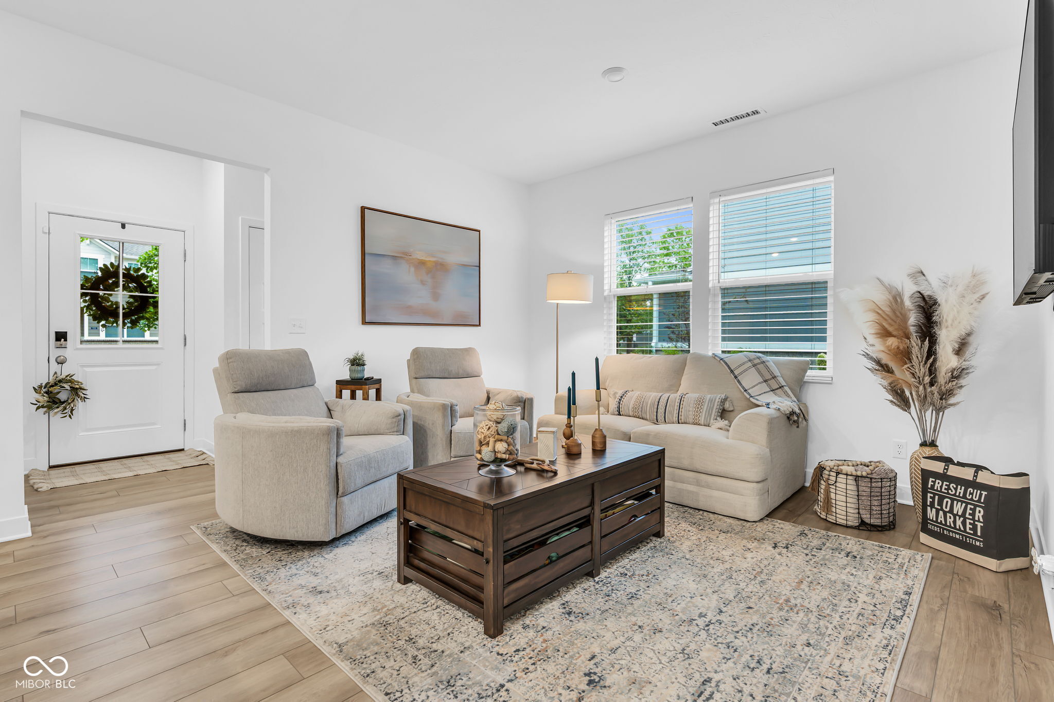 7215 Governors Row Avon, IN 46123 - Photo 3 of 45