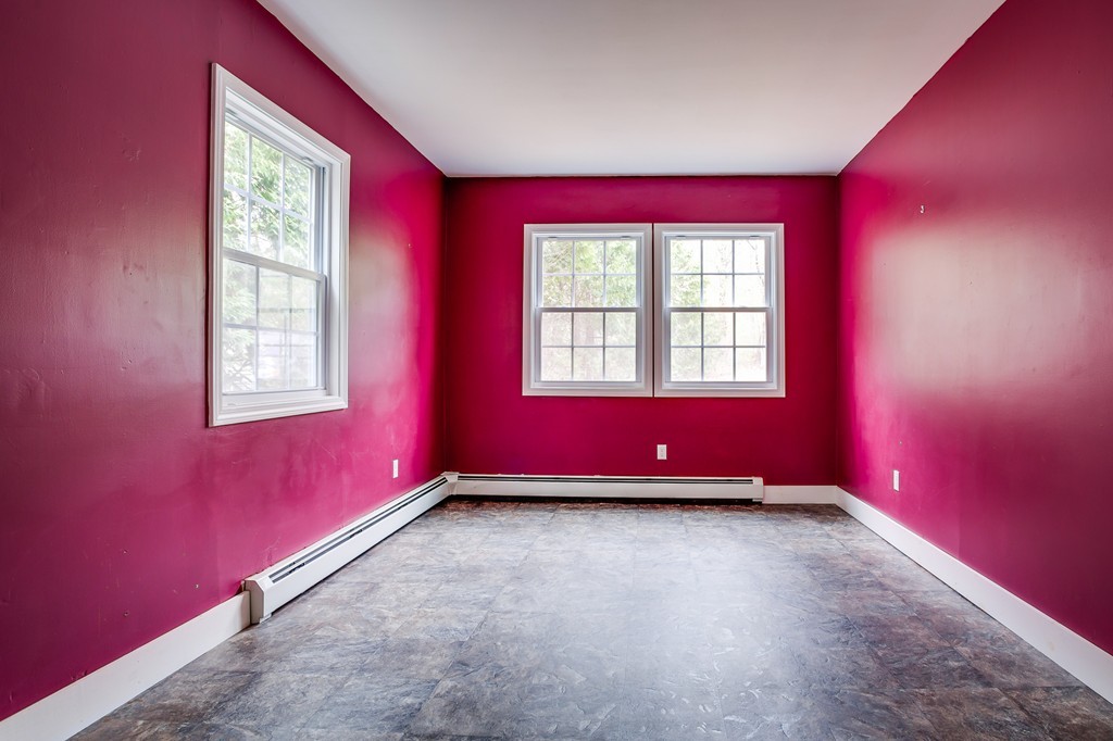 233 Middle Road Newbury, MA 01922 - Photo 16 of 30 a view of an empty room with window