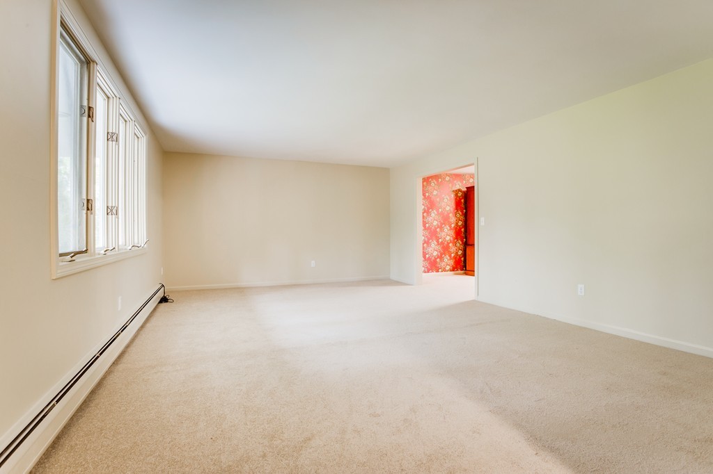 233 Middle Road Newbury, MA 01922 - Photo 3 of 30
