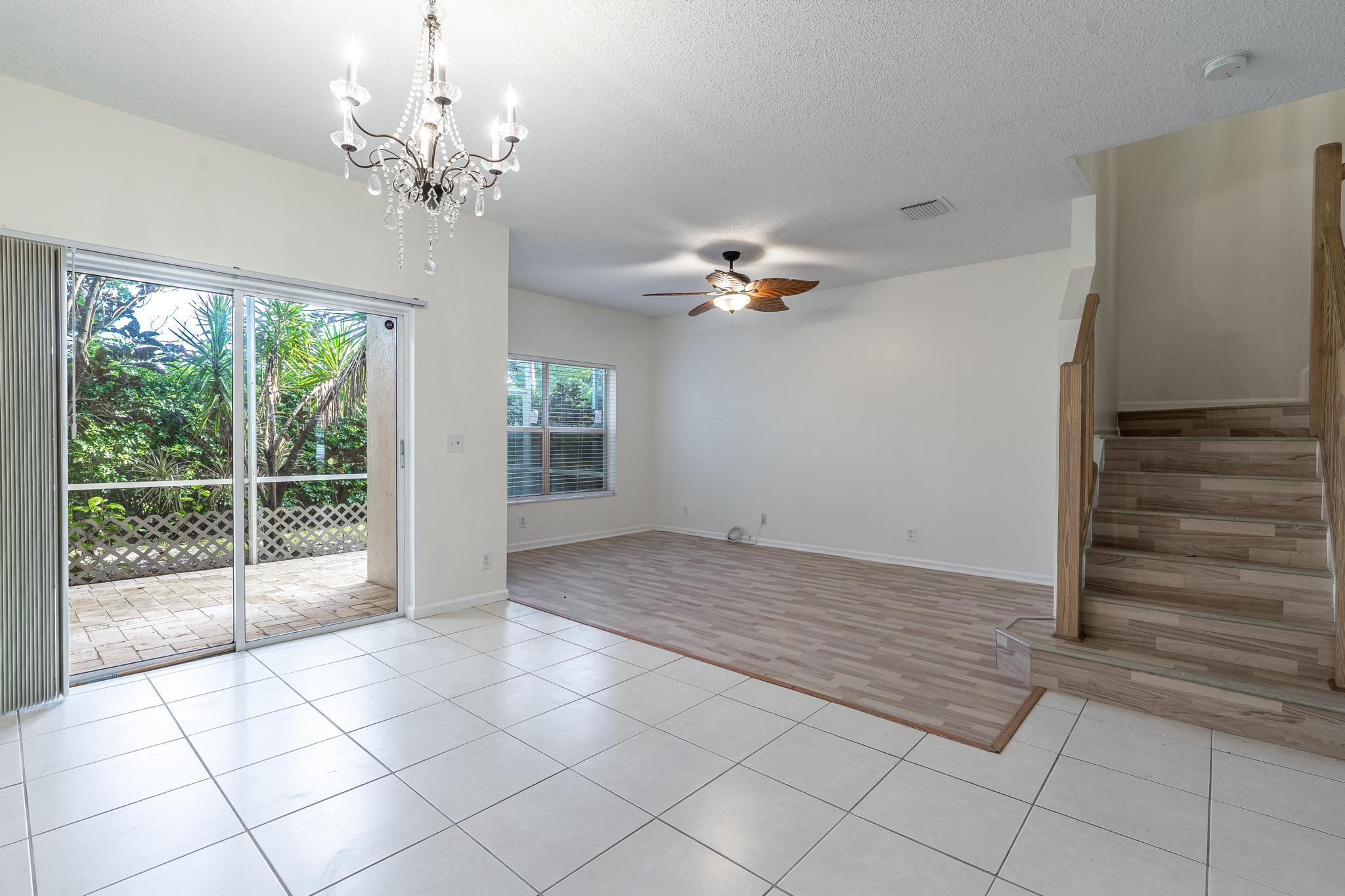 8271 Vía Serena Boca Raton, FL 33433 - Photo 10 of 33 a view of an empty room with a window