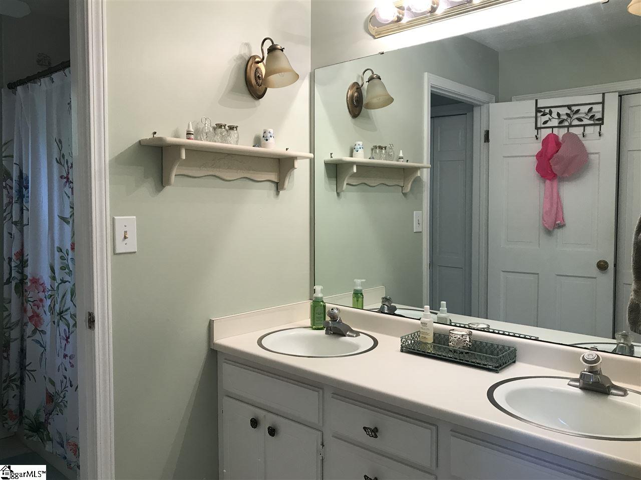 320 Ripplelake Drive Easley, SC 29640 - Photo 19 of 36