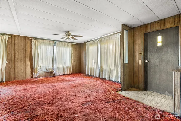 $205,000 | 13405 Cedar Court East, Bonney Lake, WA 98391