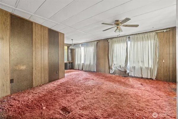 $205,000 | 13405 Cedar Court East, Bonney Lake, WA 98391