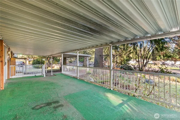 $205,000 | 13405 Cedar Court East, Bonney Lake, WA 98391