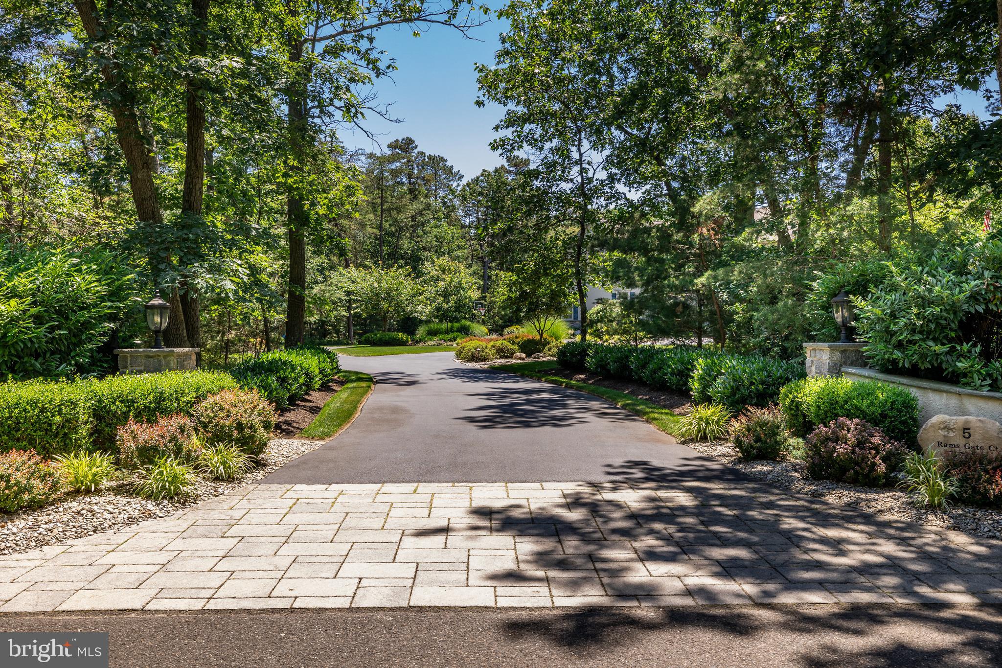 5 Rams Gate Court Medford, NJ 08055 - Photo 3 of 115