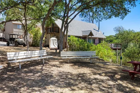 $420,000 | 6265 Nacimiento Shores Road, Unit 2, Bradley, CA 93426
