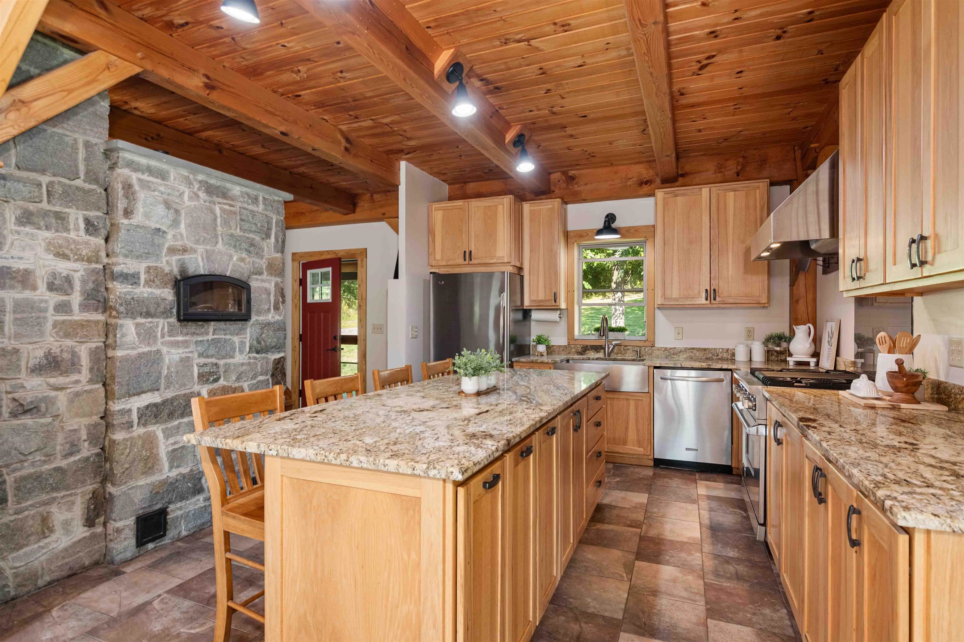 93 Repa Road Underhill, VT 05489 - Photo 7 of 60 Gallery Image 7
