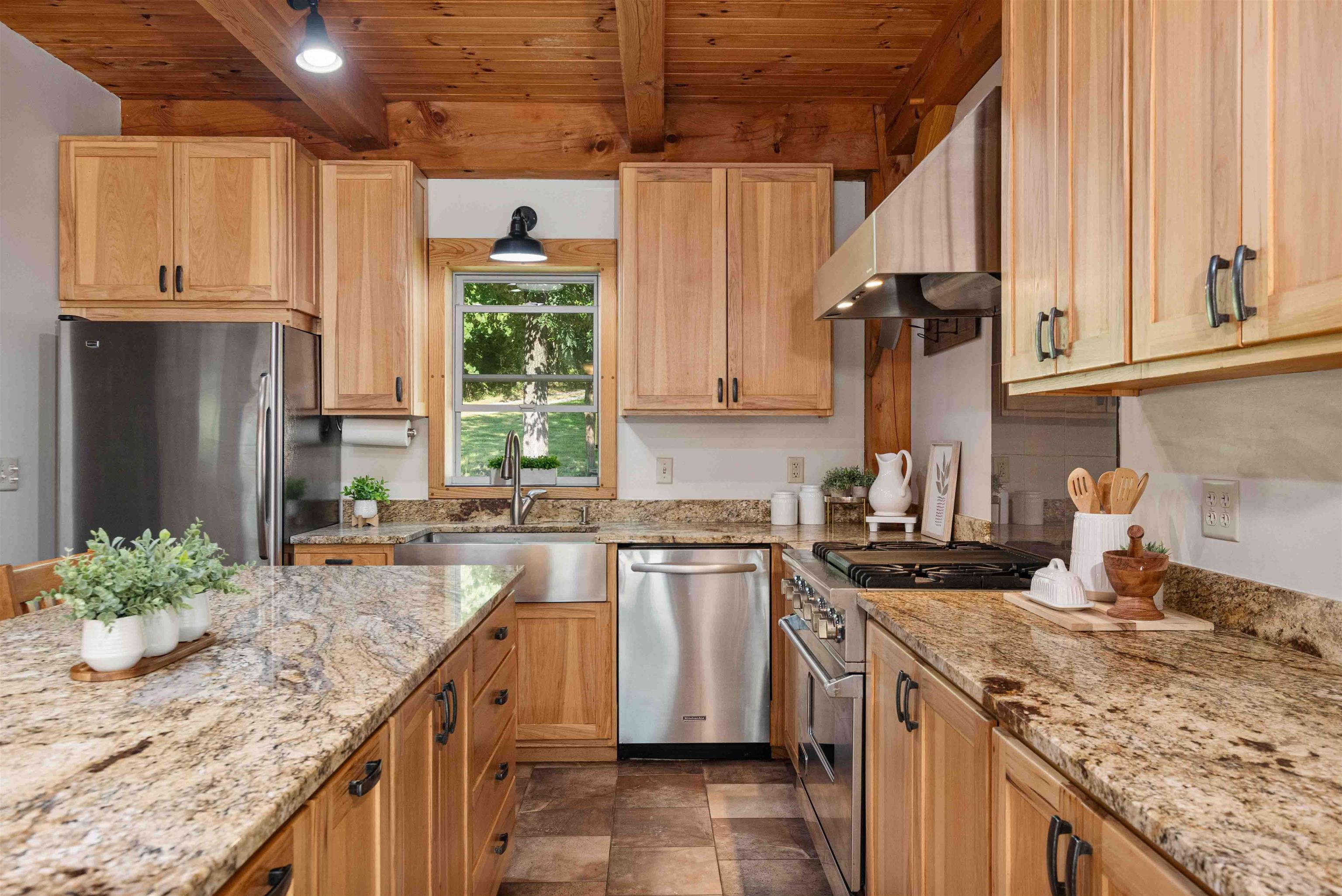 93 Repa Road Underhill, VT 05489 - Photo 8 of 60 Gallery Image 8
