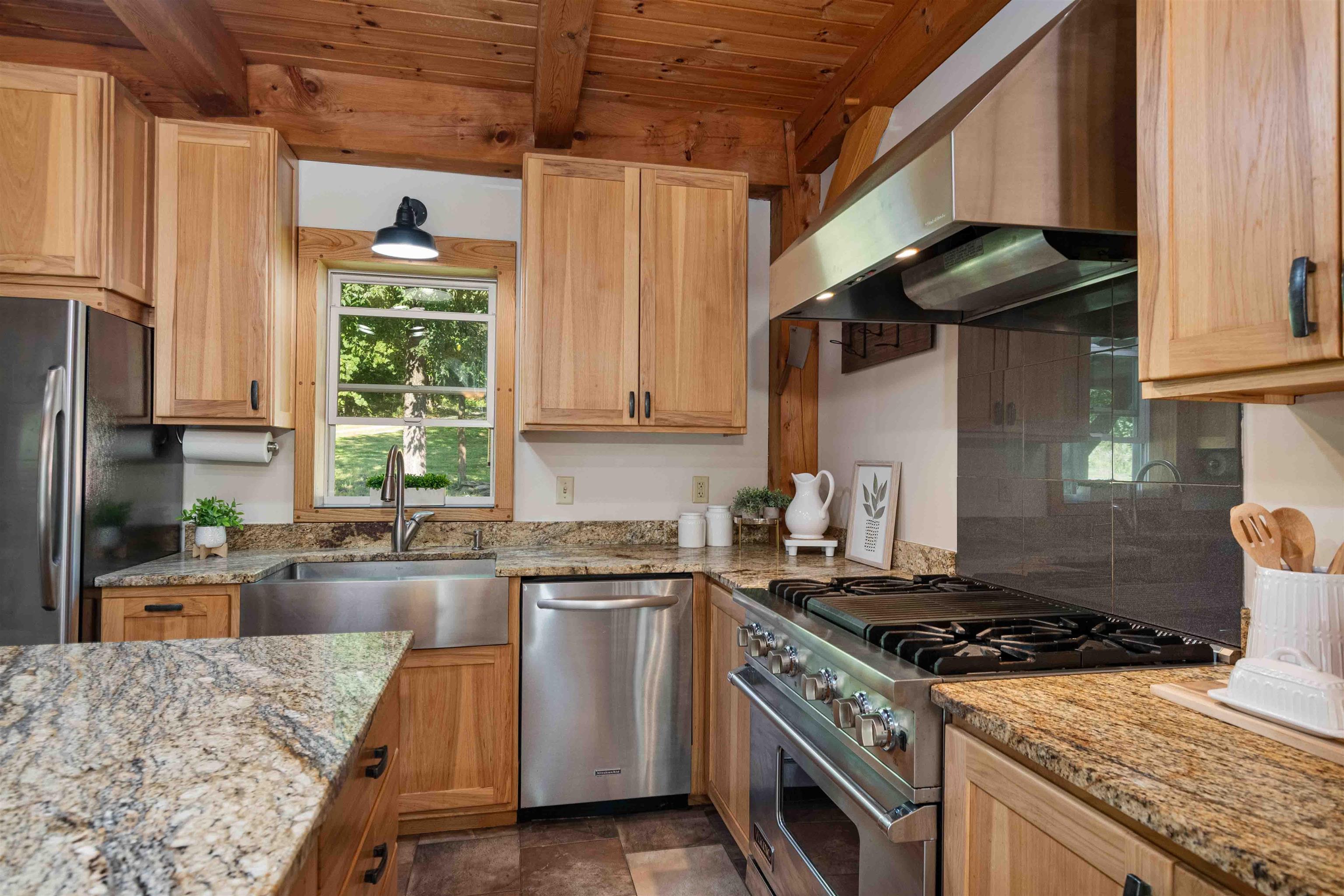 93 Repa Road Underhill, VT 05489 - Photo 9 of 60 Gallery Image 9