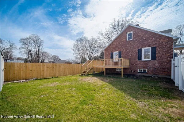 $359,000 | 229 Bayard Street, Port Ewen, NY 12466