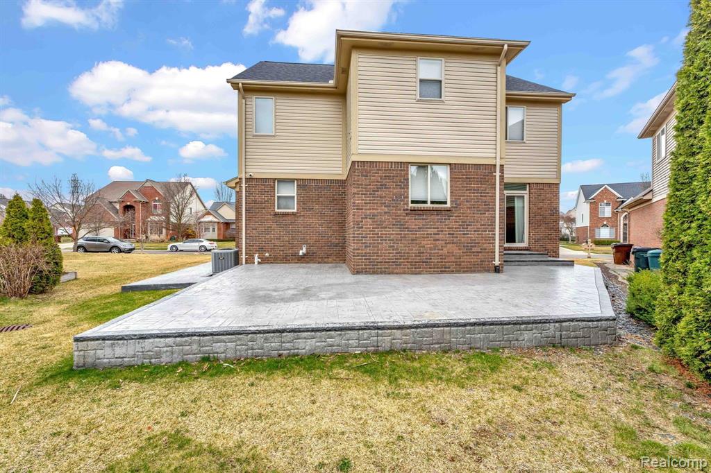6736 Baker Utica, MI 48317 - Photo 52 of 53