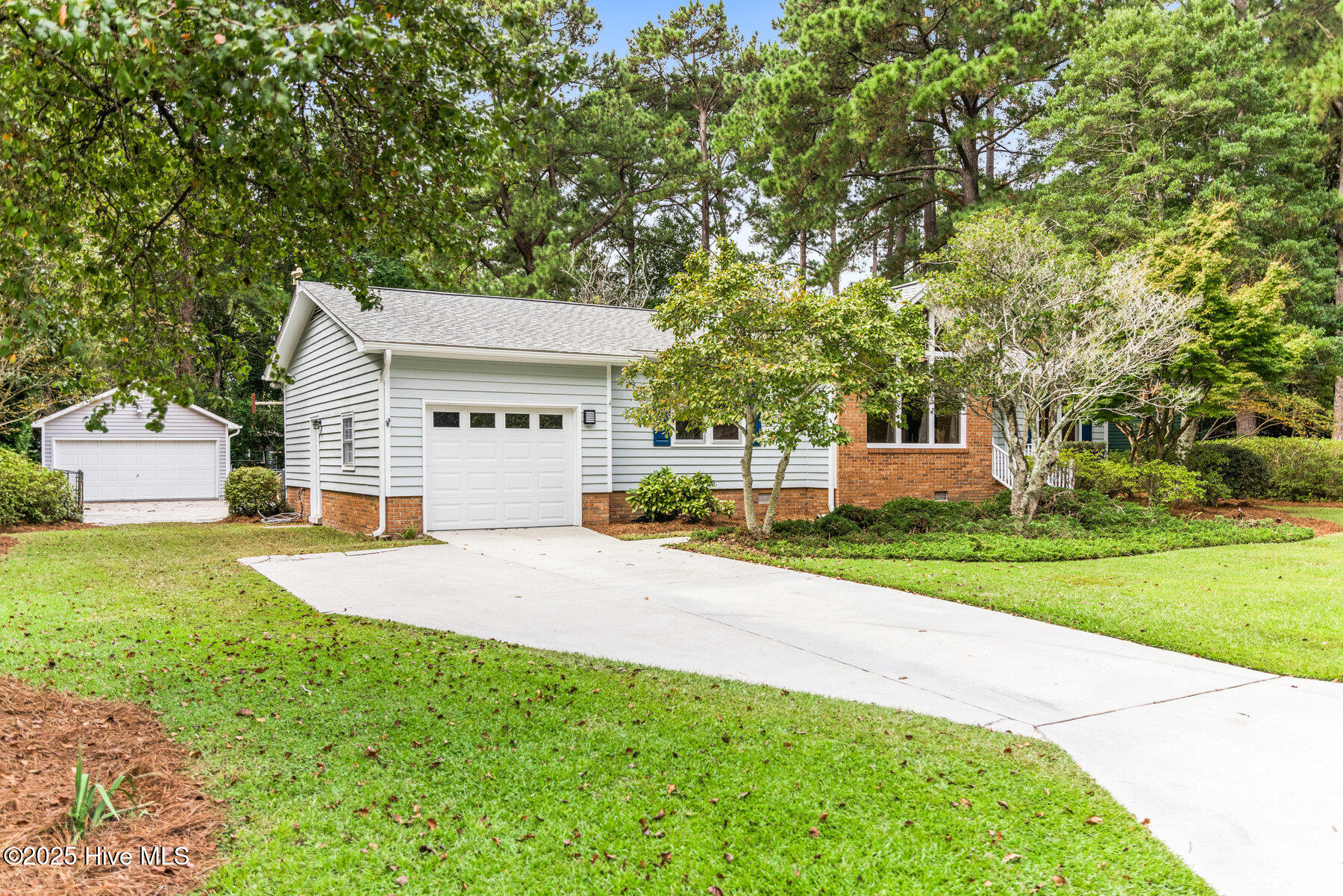 113 Brookview Road Wilmington, NC 28409 - Photo 4 of 44 004_113_brookview_road-04_649