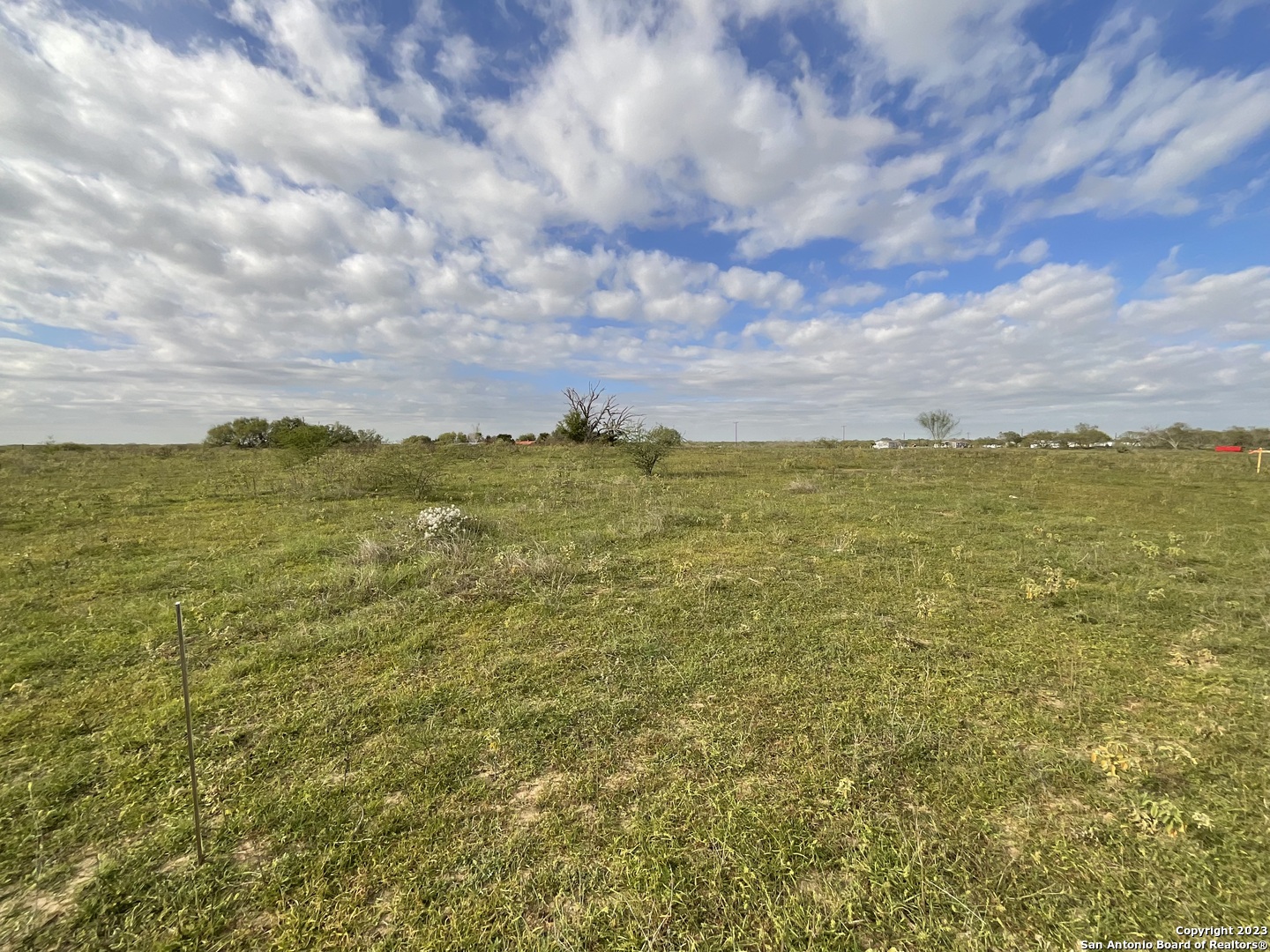 128 Sylas Hayes Loop Pleasanton, TX 78064 - Photo 12 of 24 a view of an ocean