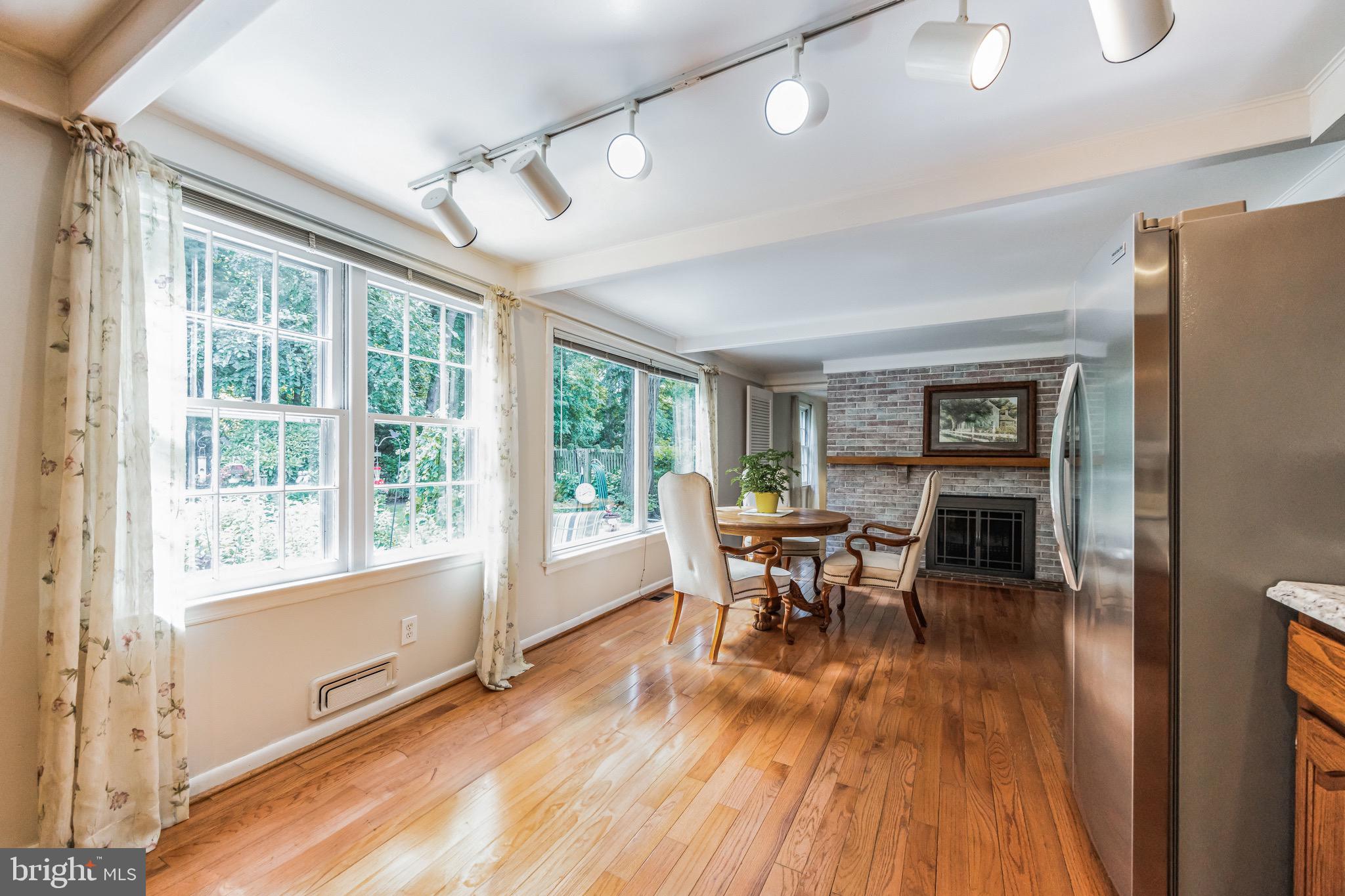 148 Pearl Croft Road Cherry Hill, NJ 08034 - Photo 4 of 27 Gallery Image 4