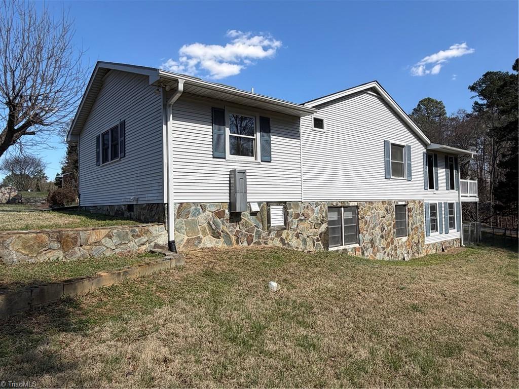 6364 Kimesville Road Liberty, NC 27298 - Photo 4 of 43
