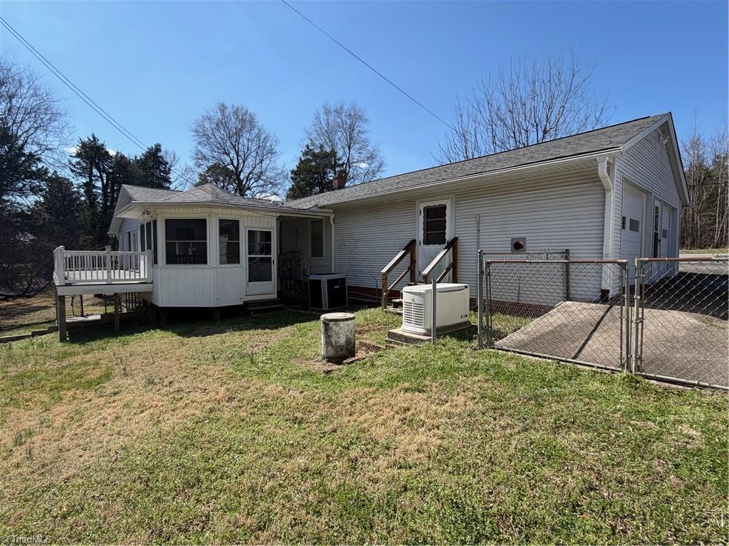 6364 Kimesville Road Liberty, NC 27298 - Photo 9 of 43