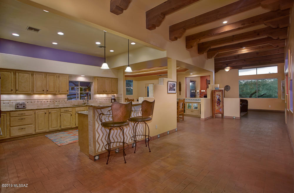 6360 North Valley View Road Tucson, AZ 85718 - Photo 9 of 29 Gallery Image 9
