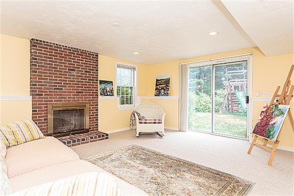 49 Chicory Road Westford, MA 01886 - Photo 27 of 30 Gallery Image 27