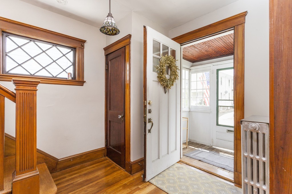 28 Murray Hill Road Boston, MA 02131 - Photo 2 of 17 Gallery Image 2