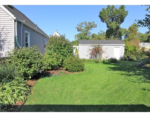 21 Amanda Street Springfield, MA 01118 - Photo 13 of 17