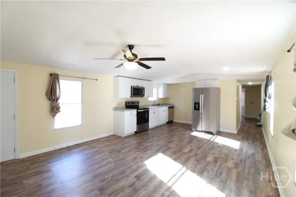 $1,250 | 161 Cherry Street, Hinesville, GA 31313