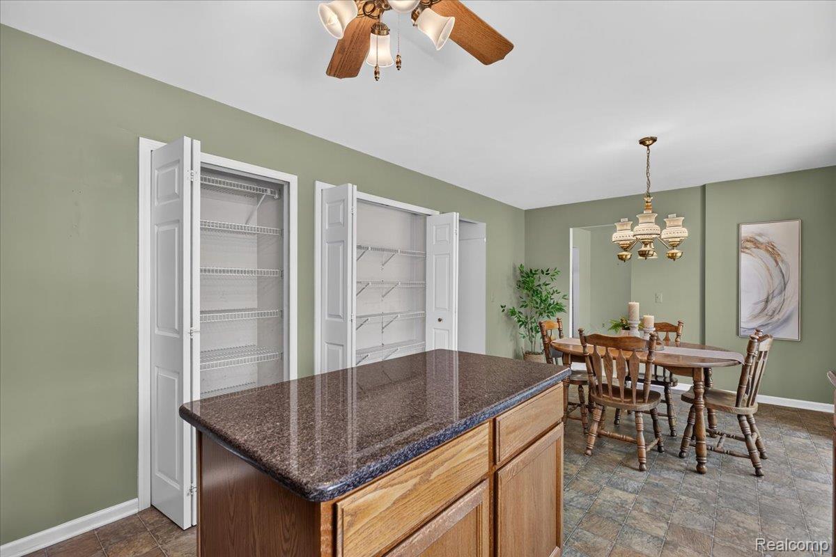 149 Ferndale Avenue Rochester, MI 48307 - Photo 22 of 41 17-2026.07.31_ACloutier_FerndaleRoch_119.jpg