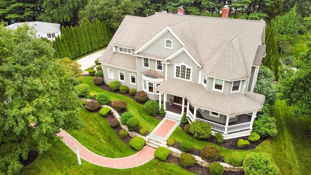 6 Page Road Lexington, MA 02420 - Photo 3 of 34