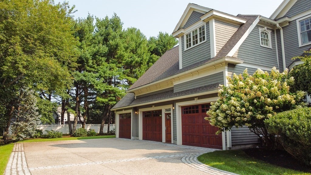 6 Page Road Lexington, MA 02420 - Photo 5 of 34