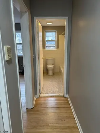 $1,900 | 138 Roseland Avenue, Unit 4, Caldwell, NJ 07006