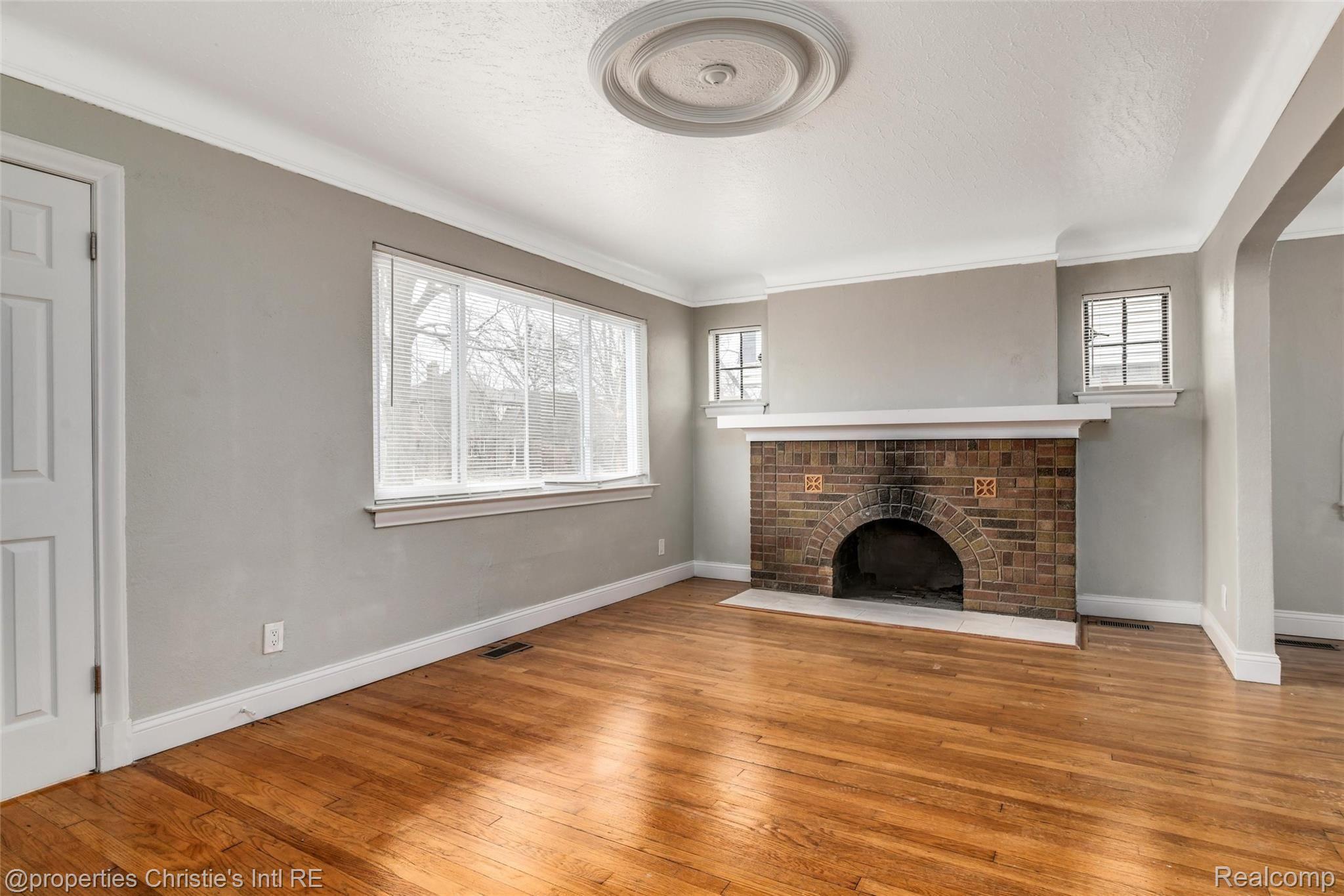5797 Yorkshire Road Detroit, MI 48224 - Photo 8 of 28 06-5797 Yorkshire Rd - Detroit0002.jpg