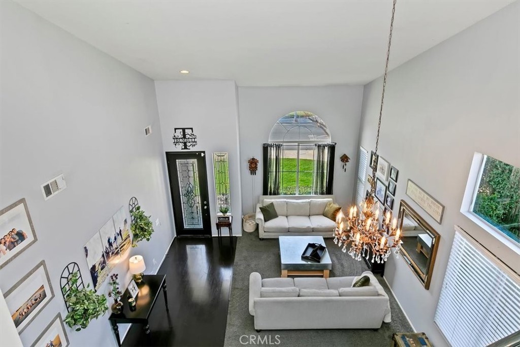 8402 Lindenhurst Street Riverside, CA 92508 - Photo 10 of 52 Beautiful Natural Light Surrounded by Windows