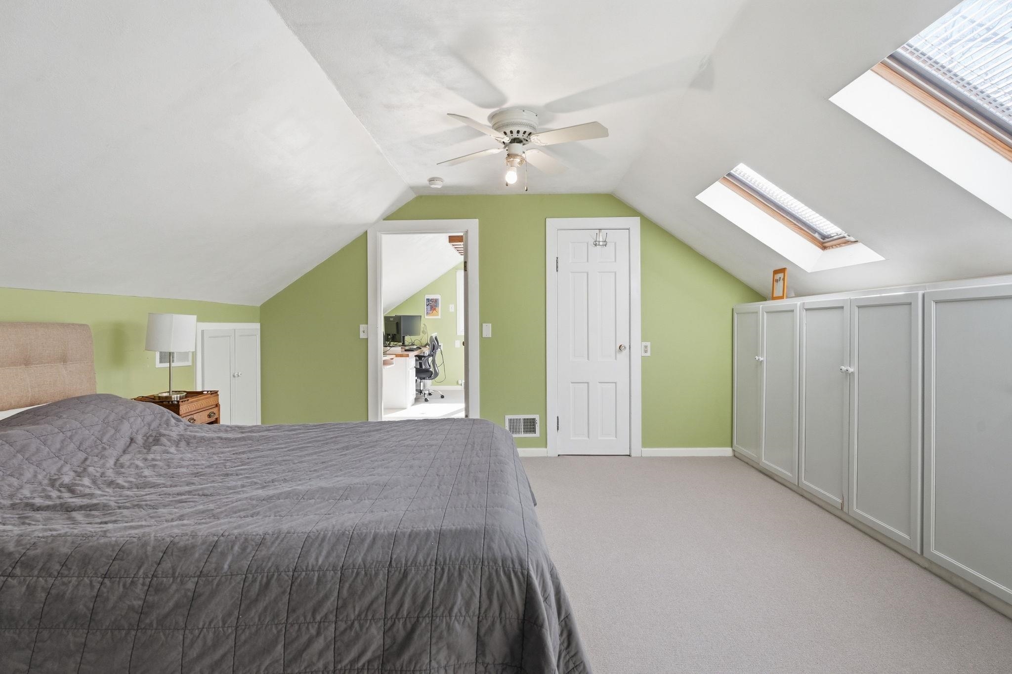 5717 Cedar Place Madison, WI 53705 - Photo 16 of 51