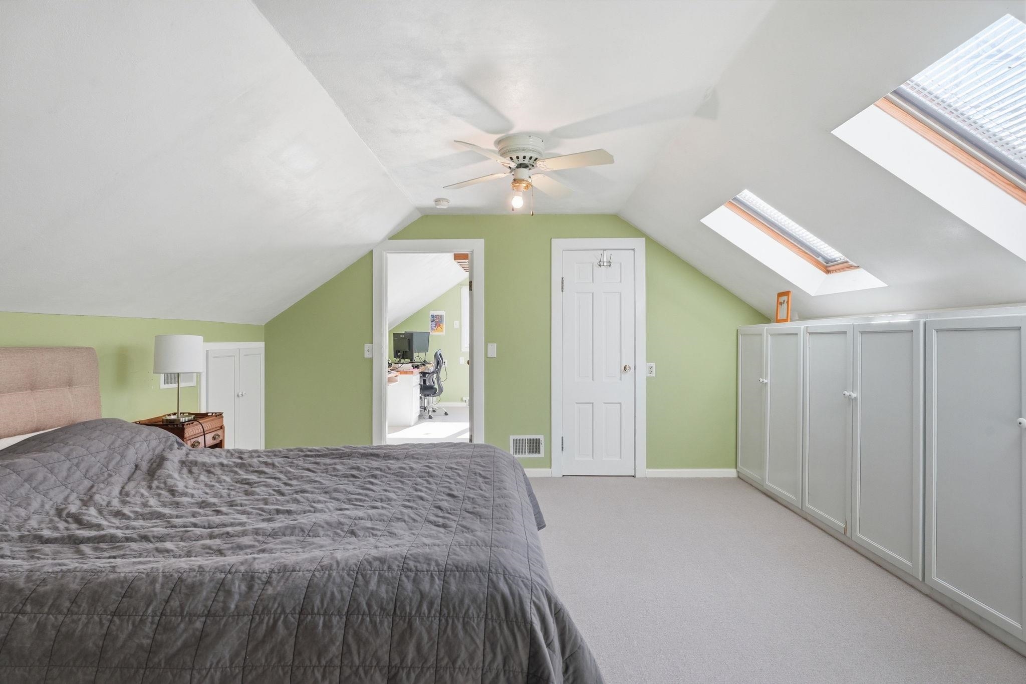 5717 Cedar Place Madison, WI 53705 - Photo 17 of 51