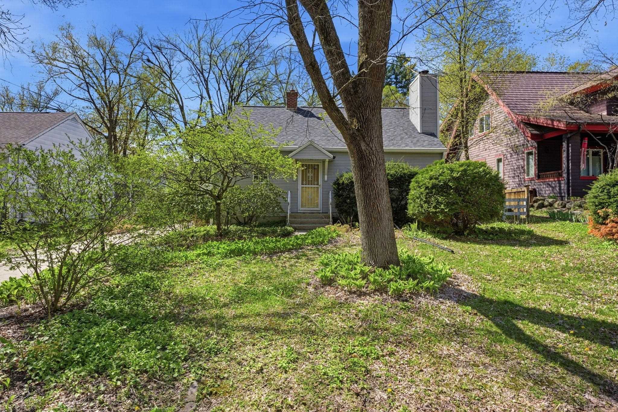 5717 Cedar Place Madison, WI 53705 - Photo 37 of 51