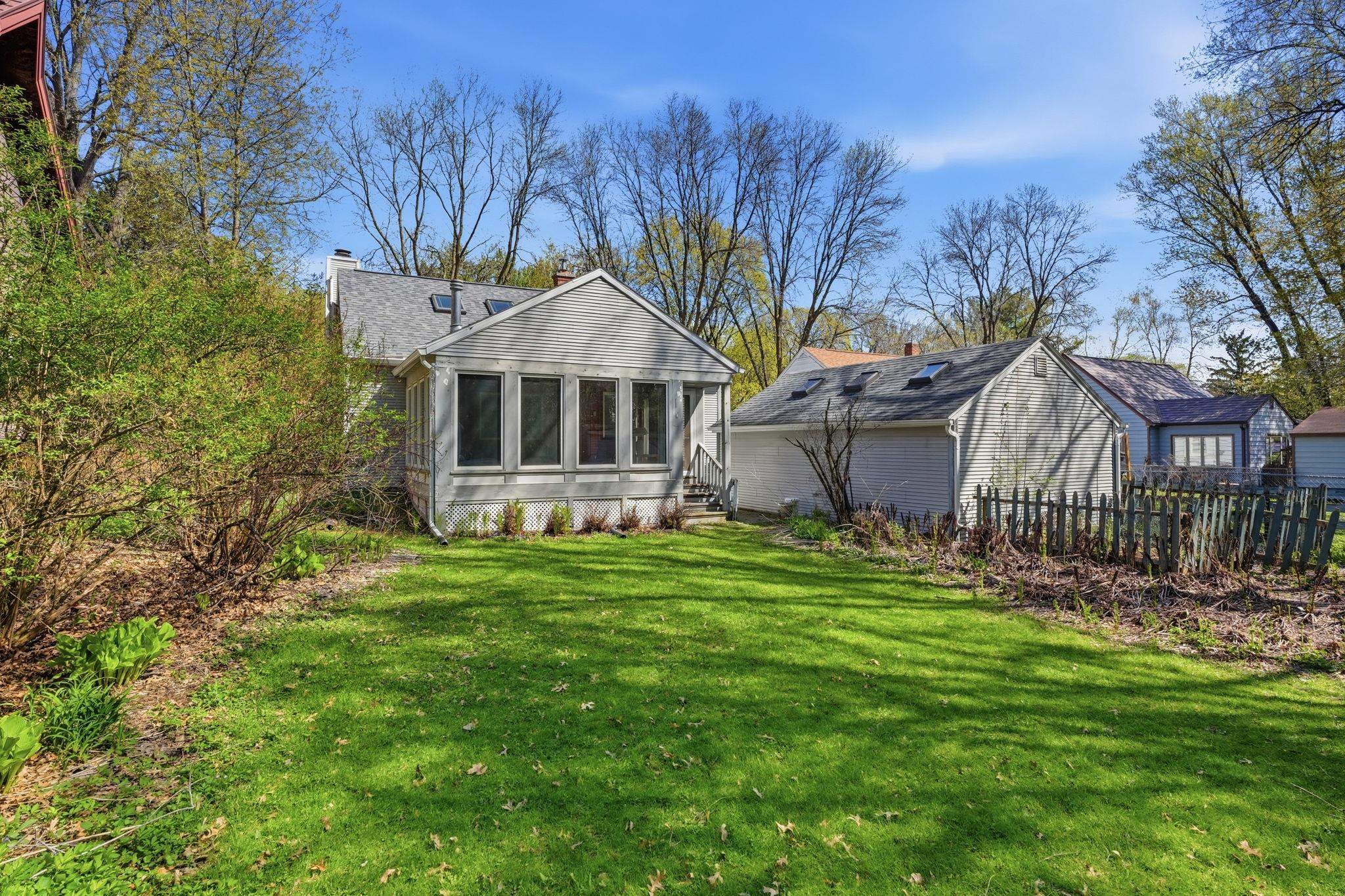 5717 Cedar Place Madison, WI 53705 - Photo 40 of 51