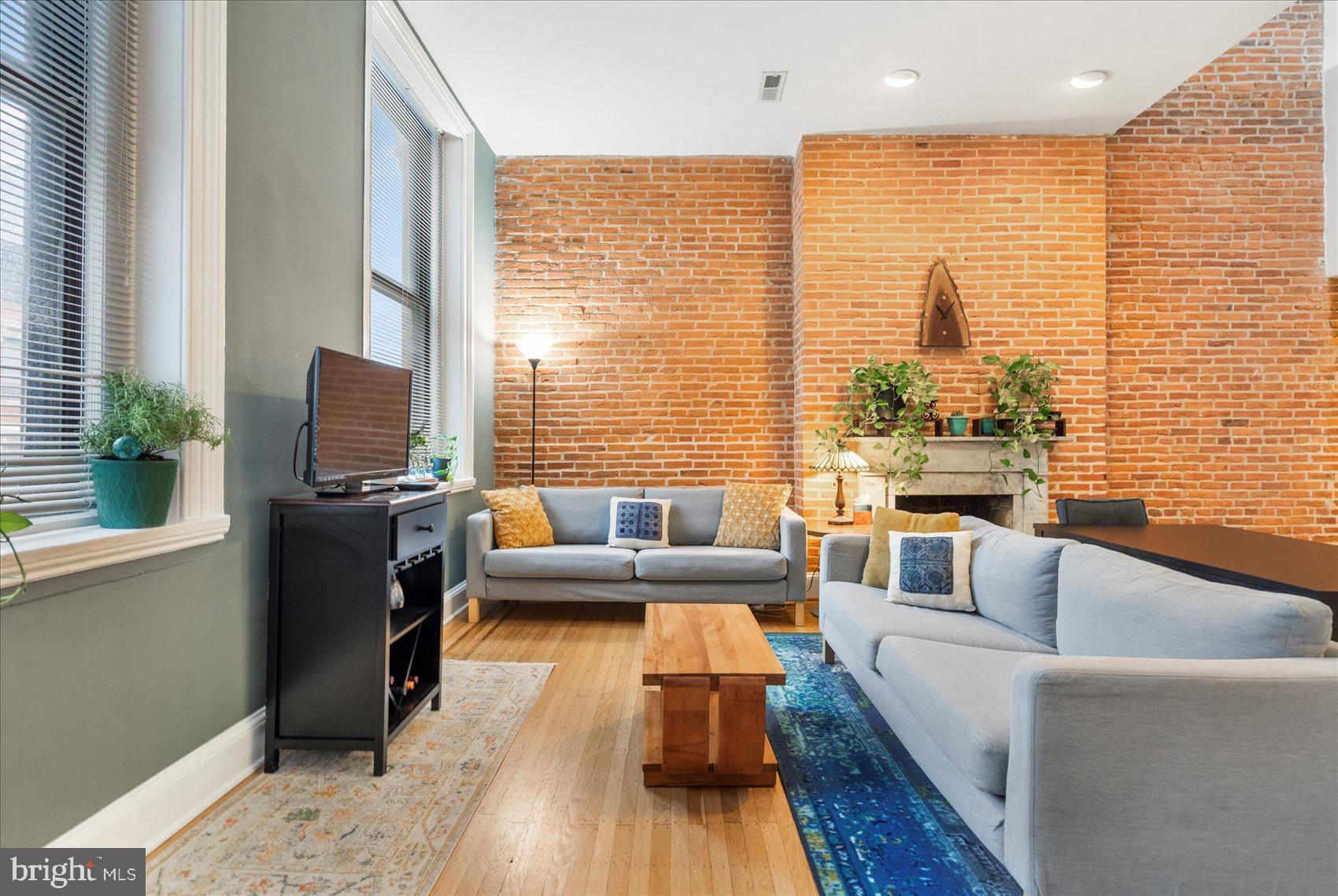 1014 North Charles Street, Unit R5 Baltimore, MD 21201 - Photo 1 of 37