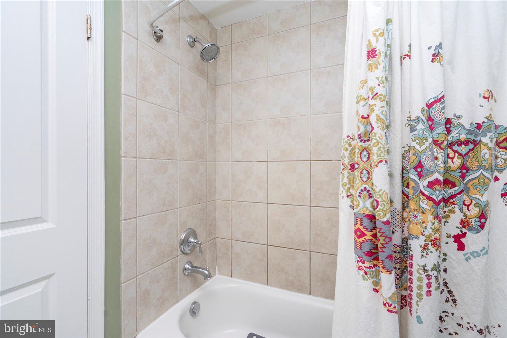 1014 North Charles Street, Unit R5 Baltimore, MD 21201 - Photo 28 of 37
