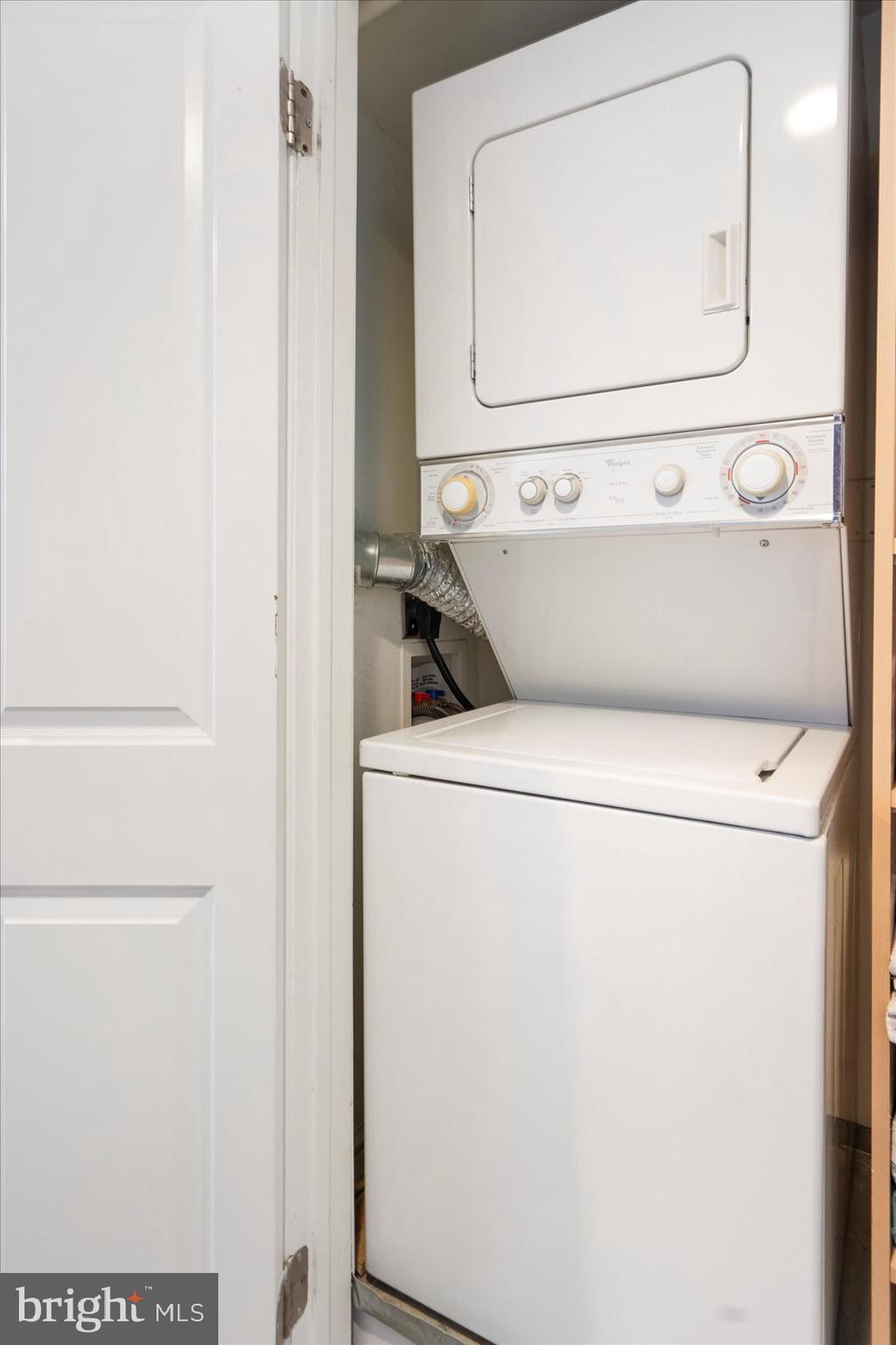 1014 North Charles Street, Unit R5 Baltimore, MD 21201 - Photo 29 of 37