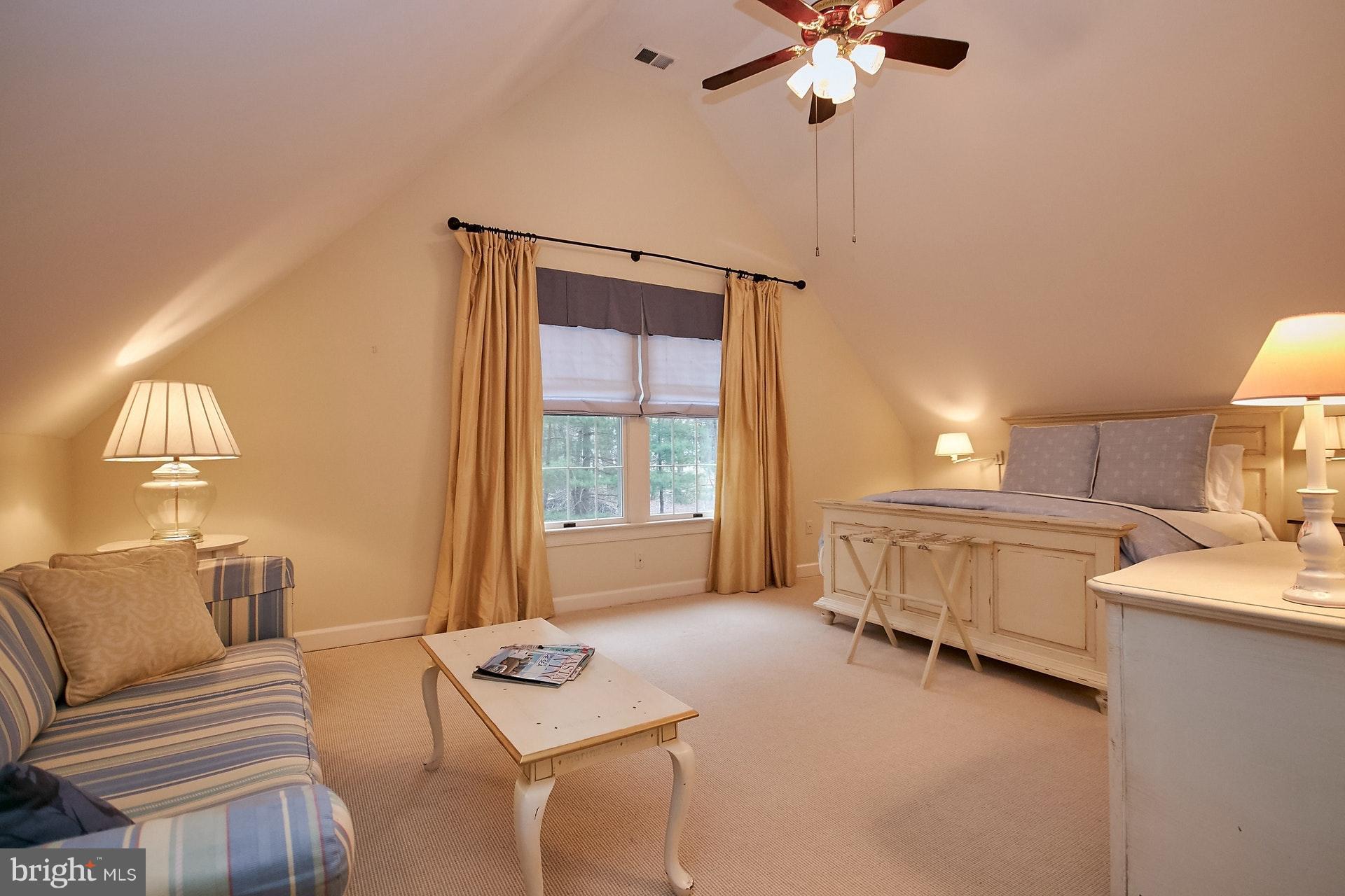 734 Springvale Road Great Falls, VA 22066 - Photo 21 of 30 Bedroom 4 upper level