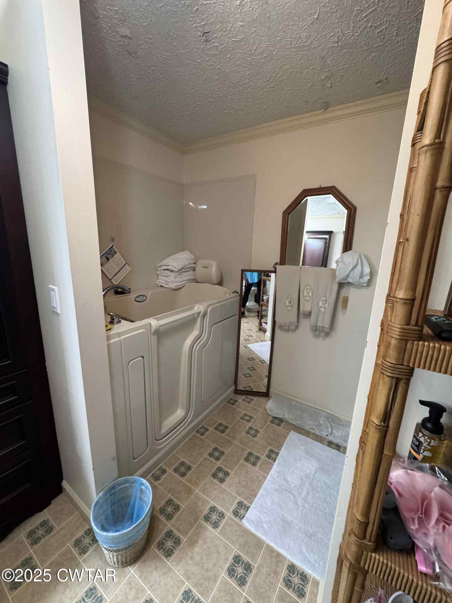 1209 Roellen Newbern Road Dyersburg, TN 38024 - Photo 21 of 26 866fd0e6-b630-4ba7-a1a7-c2f17017a1fc