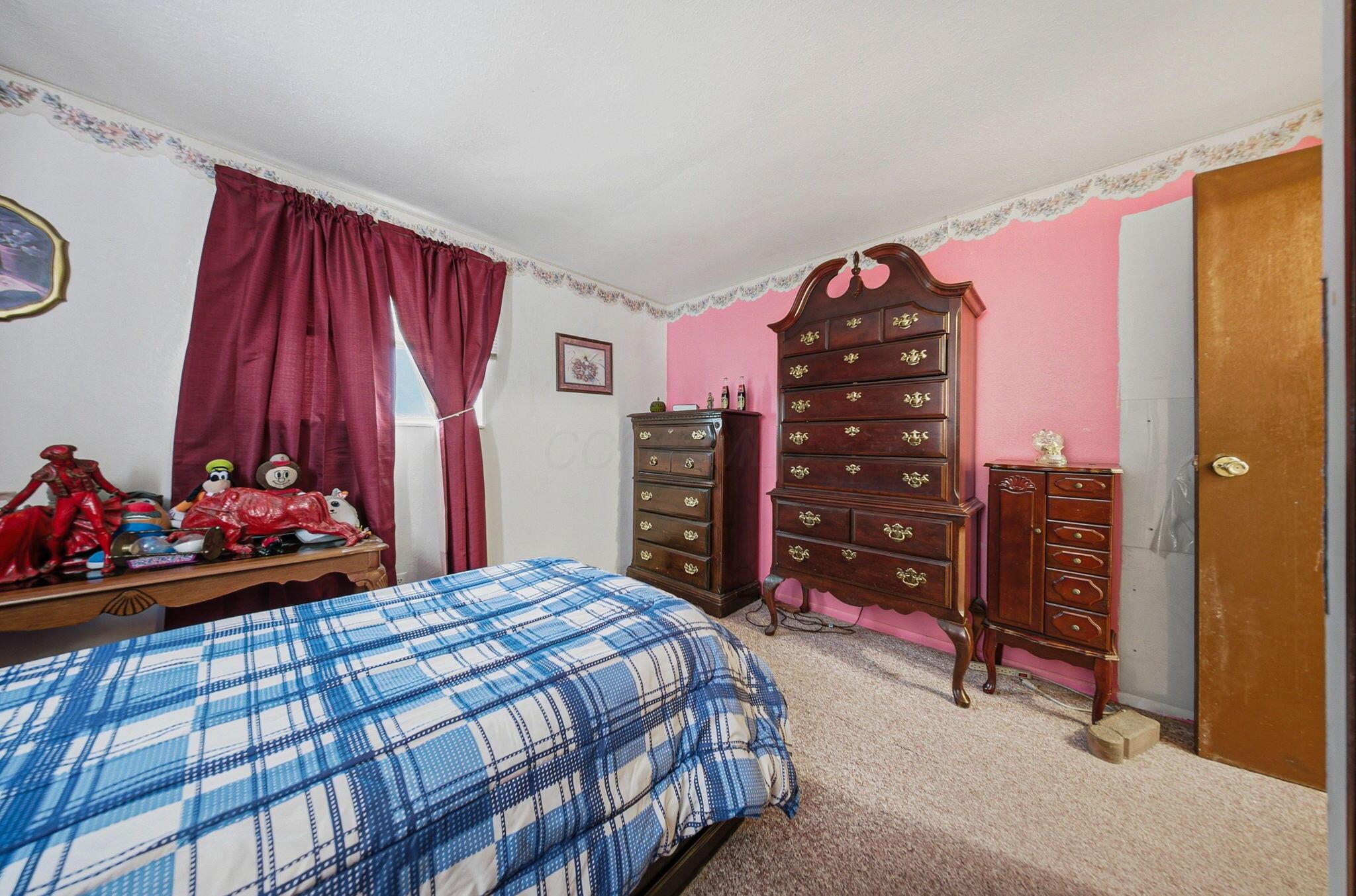 4020 Briggs Road Columbus, OH 43228 - Photo 10 of 26 10