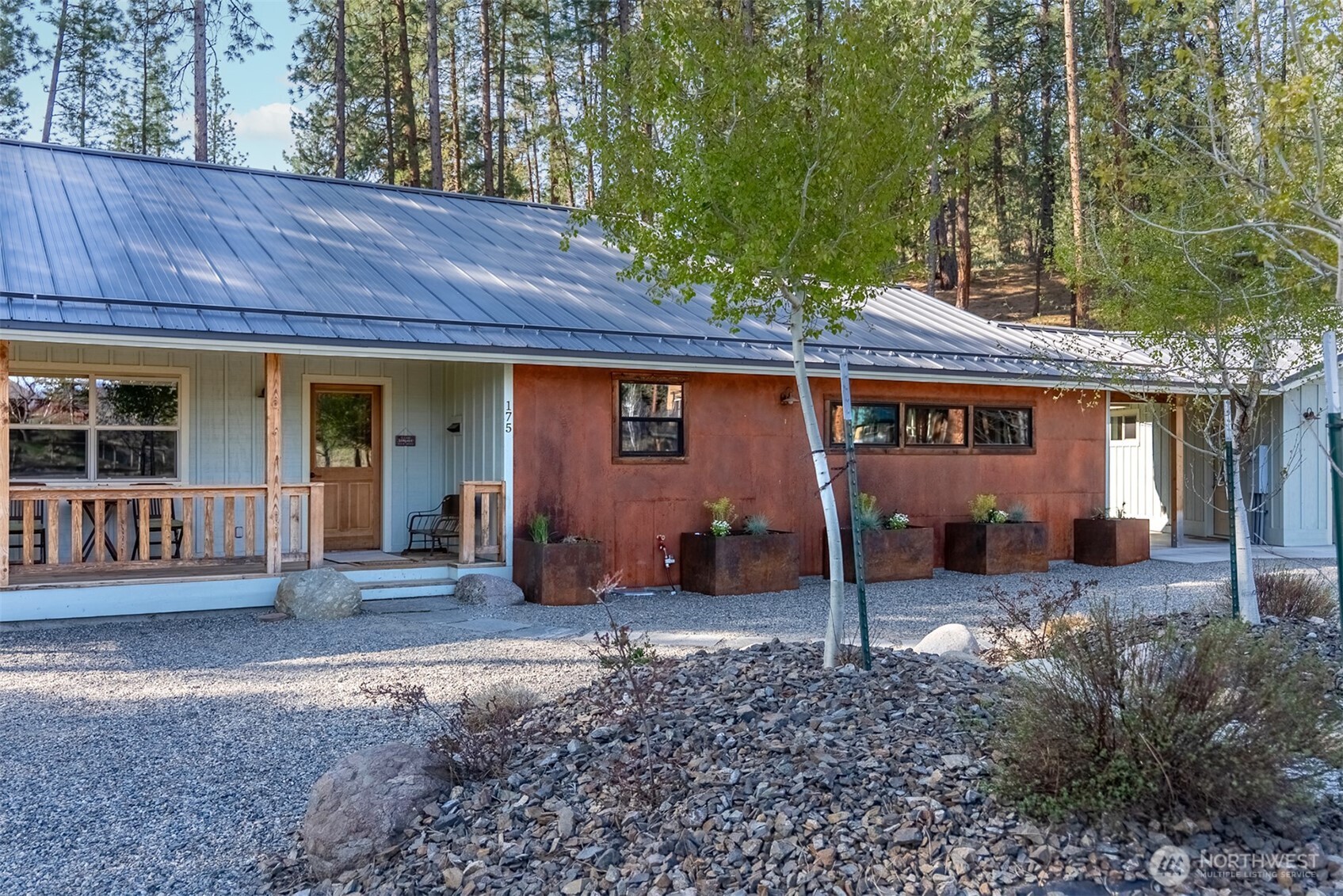 175 Saddleback Road Winthrop, WA 98862 - Photo 2 of 40 Gallery Image 2
