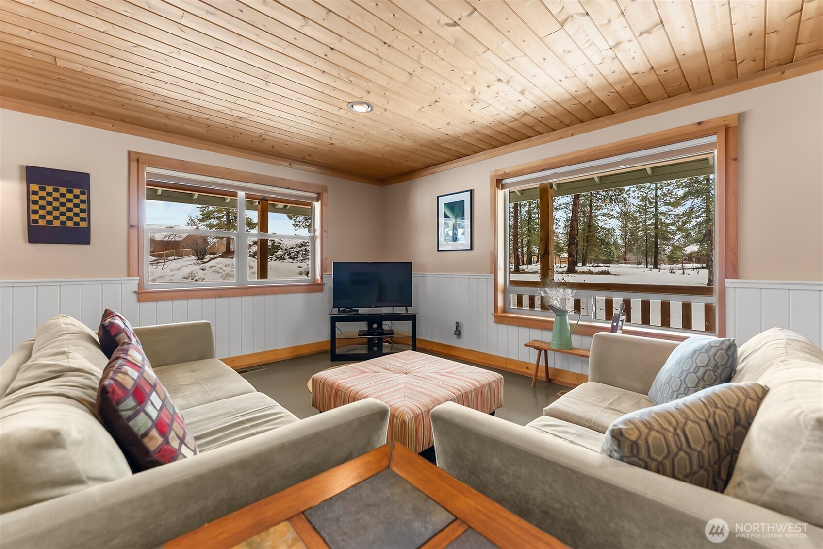 175 Saddleback Road Winthrop, WA 98862 - Photo 10 of 40 Gallery Image 10