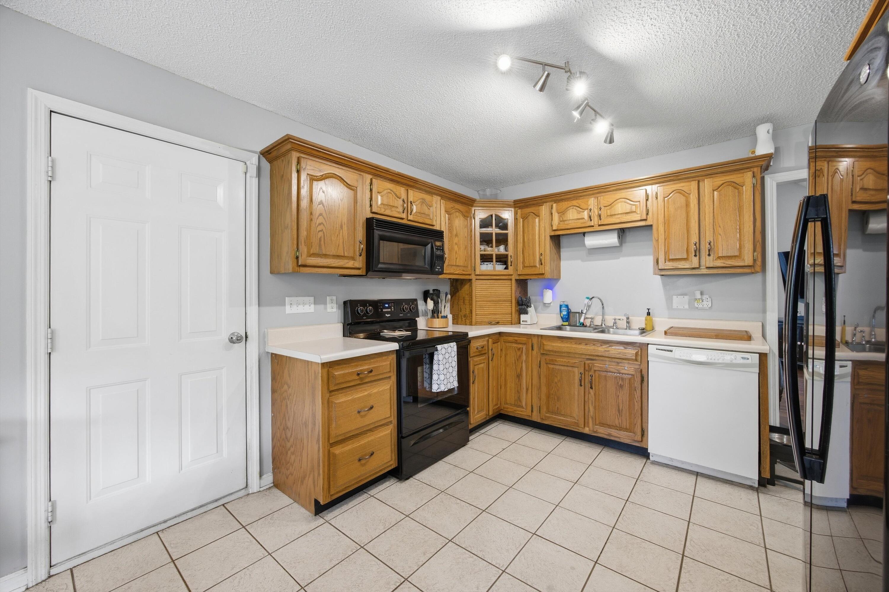 22 Whitlestick Drive Ringgold, GA 30736 - Photo 10 of 31 13-22WhitlestickDr-1