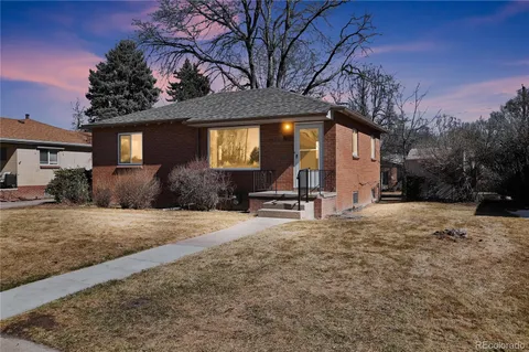 $450,000 | 2592 South Uno Way, Denver, CO 80219