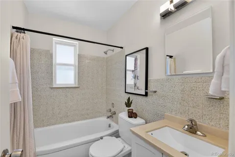 $450,000 | 2592 South Uno Way, Denver, CO 80219