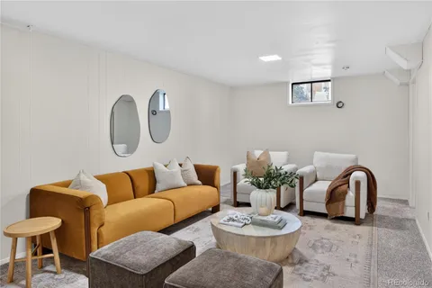 $450,000 | 2592 South Uno Way, Denver, CO 80219