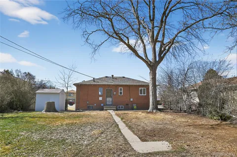 $450,000 | 2592 South Uno Way, Denver, CO 80219