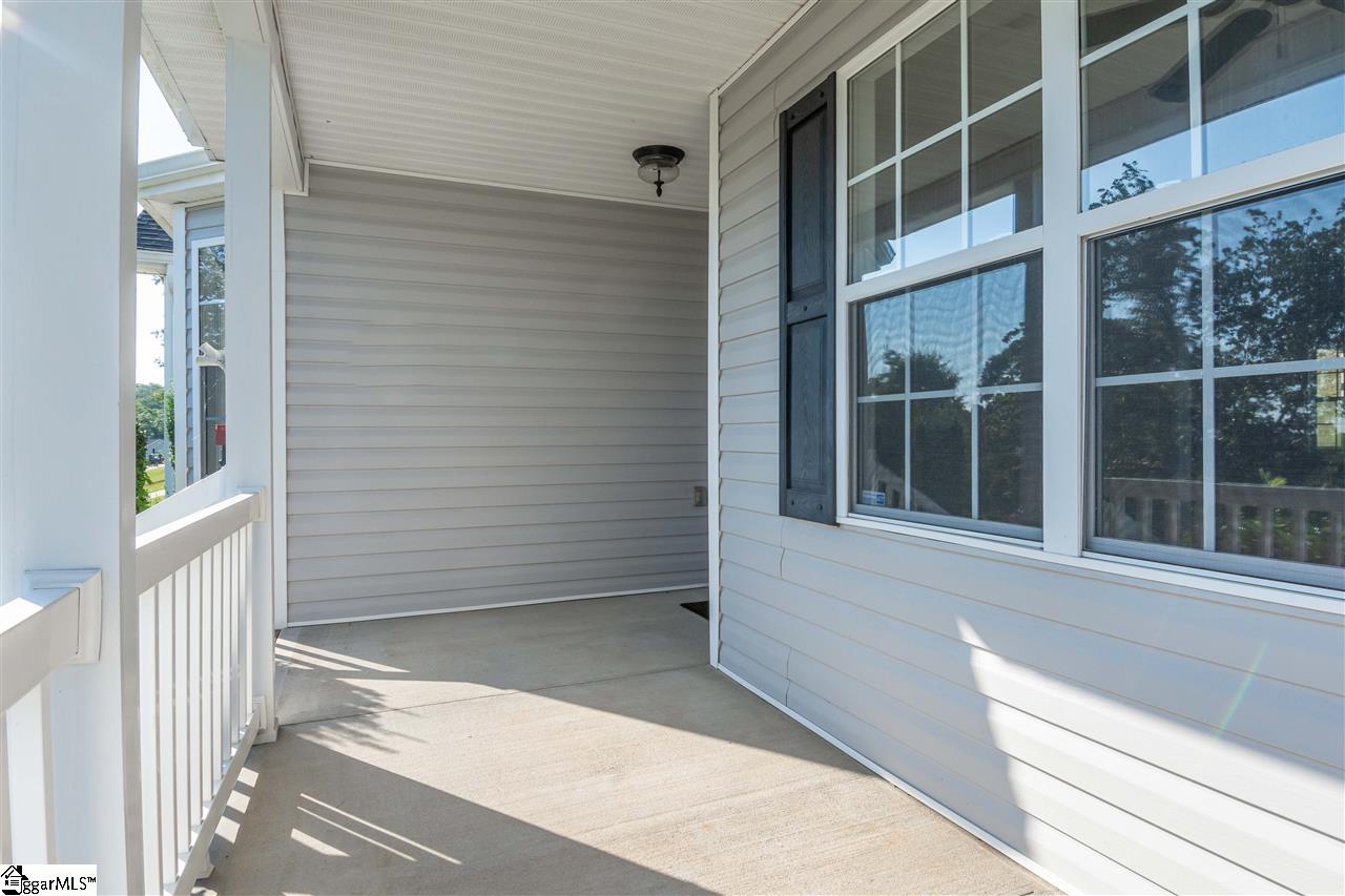 10 Kinlock Lane Travelers Rest, SC 29690 - Photo 3 of 29