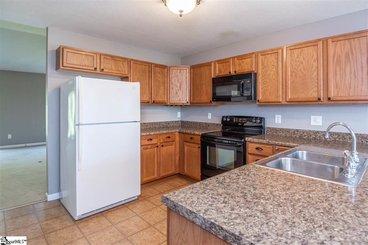 10 Kinlock Lane Travelers Rest, SC 29690 - Photo 7 of 29